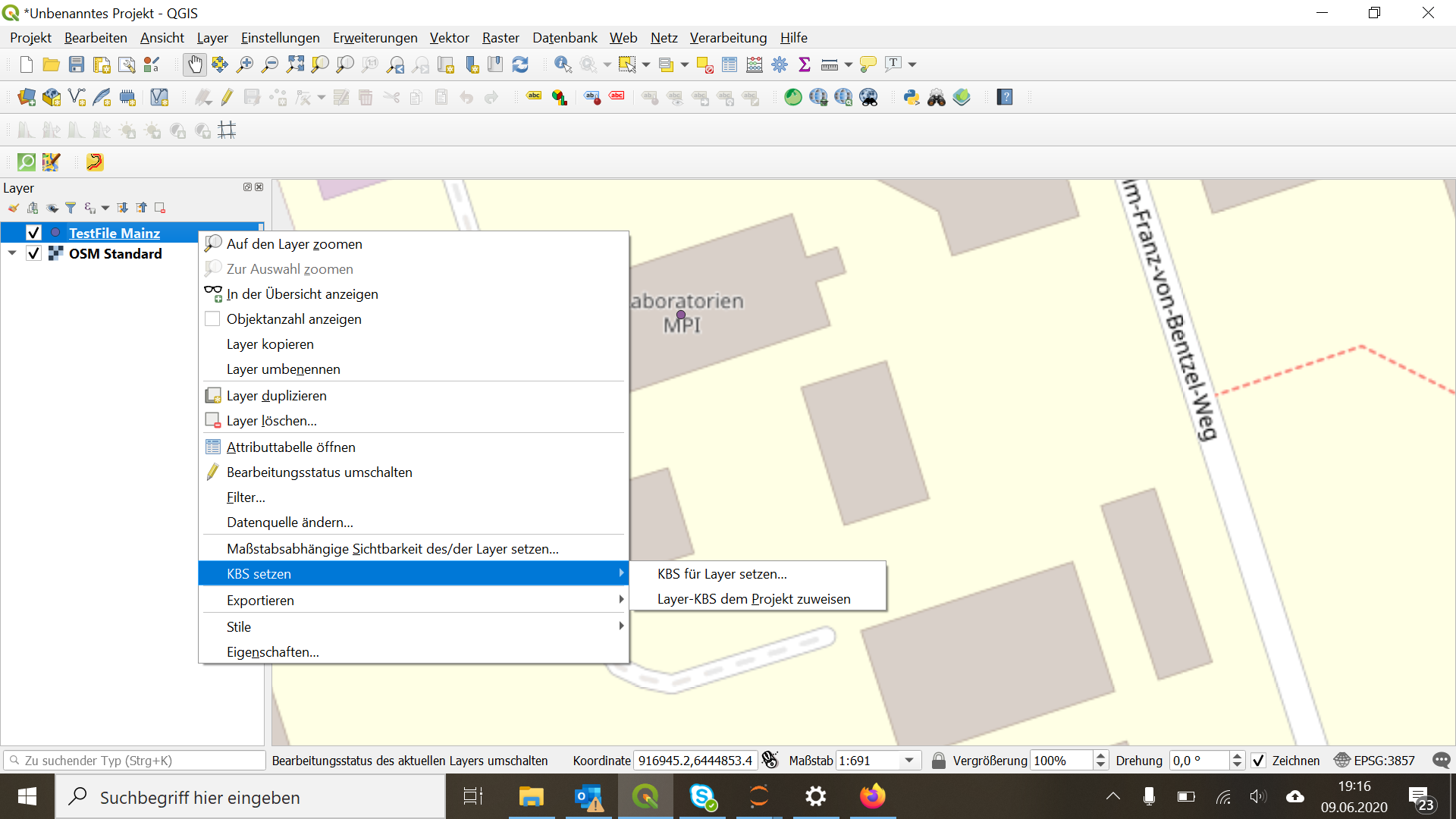 Screenshot 4: Set CRS